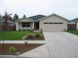 1665 Orchard Home Dr Medford